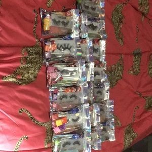 25mm mink lashes candy and lip gloss packs $10